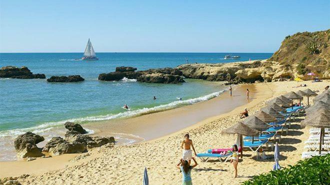 Apartamento Em Quinta Da Barracuda 알부페이라 외부 사진